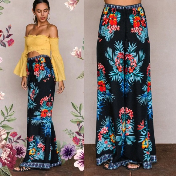 TROPICAL PRINT WIDE LEG PANTS!🏝 - Picture 2 of 2
